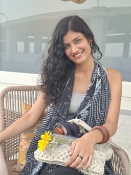 Radhika Thakur